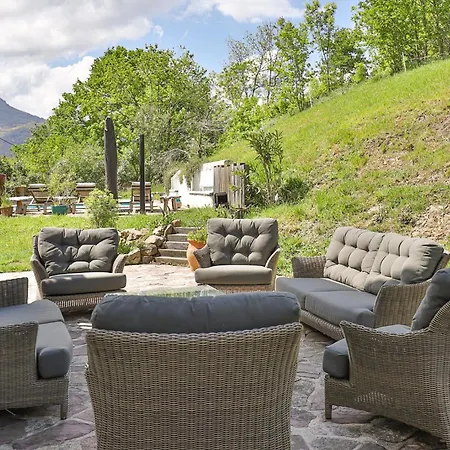 Belle Maison Basque Avec Grande Piscine Chauffee