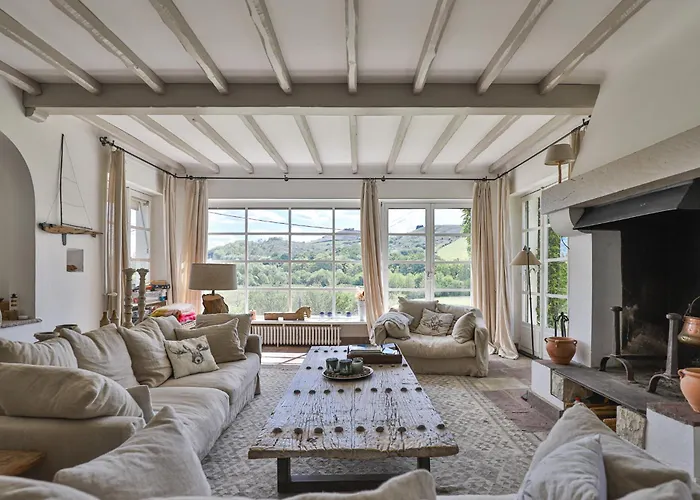 Villa Belle Maison Basque Avec Grande Piscine Chauffee Saint-Pee-sur-Nivelle